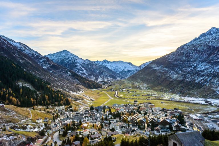 Andermatt,Switzerland,In,Autumn,Surrounded,By,Snow,In,The,Mountain